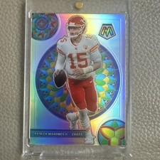 2021 Panini Mosaico Vitral Patrick Mahomes Ligeiro Vinco Ver Foto Estojo Hit comprar usado 2021 Panini Mosaico Vitral Patrick Mahomes Ligeiro Vinco Ver Foto Estojo Hit comprar usado  Enviando para Brazil