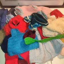Poupées lot vêtements d'occasion  Fontenay-sous-Bois