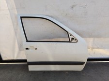 Porta anteriore destra usato  Ferrara