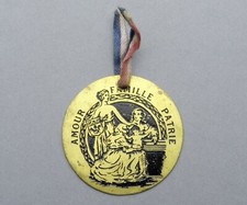 Médaille patriotique. blason d'occasion Médaille patriotique. blason d'occasion  Romilly-sur-Seine