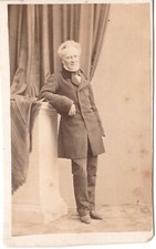 Monsieur gillot notable d'occasion  Saint-Julien-l'Ars