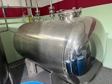 Ton 750 gallon for sale  Hicksville