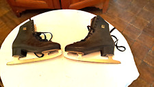 Ancienne paire patins d'occasion  Fournols