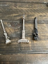 HERRAMIENTAS DE RELOJERÍA DE COLECCIÓN SOPORTE DE MANO TISSOT Y SOPORTES DE PIEZAS SUIZOS segunda mano  Embacar hacia Mexico