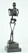 Statua pensatore stile usato  Italia
