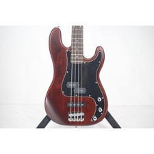 SQUIER STANDARD P-BASS SPECIAL Corpo de choupo usado marrom com estojo macio comprar usado  Enviando para Brazil