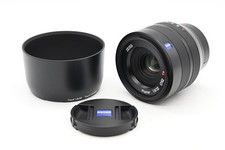 Zeiss touit f1.8 usato  Spedire a Italy
