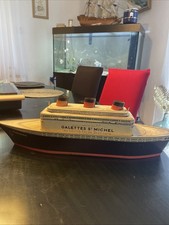 Grand bateau publicitaire d'occasion  Saulxures-sur-Moselotte