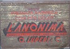 Scatola latta anonima usato  Sarzana