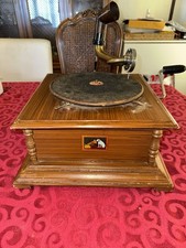 Gramophones, phonographes d'occasion Gramophones, phonographes d'occasion Expédié en Belgium