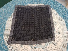 foulard guess usato  Massa di Somma