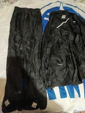 Giacca pantaloni antipioggia usato  Roma