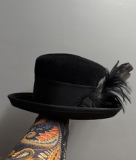 Stunning whiteley black for sale  CHESTERFIELD
