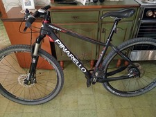 Mountain bike carbonio usato  Leverano