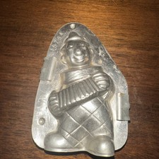 MOLDE ANTIGO VINTAGE CHOCOLATE DOCE FORMA PALHAÇO COM ACORDEÃO  comprar usado MOLDE ANTIGO VINTAGE CHOCOLATE DOCE FORMA PALHAÇO COM ACORDEÃO  comprar usado  Enviando para Brazil