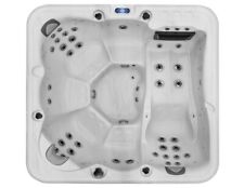 Hot tub cosmo for sale  ALFRETON