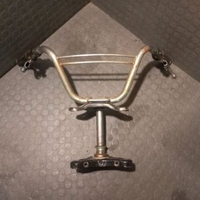 Manubrio con piastra usato Manubrio con piastra usato  Musile di Piave