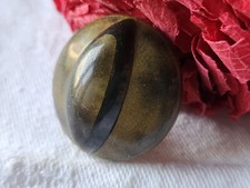 Bouton ancien celluloïd d'occasion  Senozan