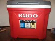 Igloo latitude hard for sale  Pittston