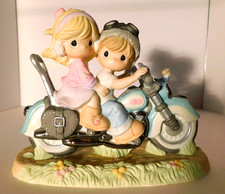 Precious moments love for sale  Cleveland