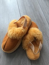 Ugg girls slippers for sale  BARKING