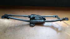 Motorino tergicristalli anteri usato  Vimodrone