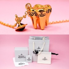 Vivienne westwood necklace d'occasion  Expédié en Belgium