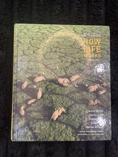 Biology: How Life Works, Volume 1 by Melissa Michael, James Morris, Robert Lue , usado comprar usado  Enviando para Brazil
