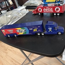 Jeff Gordon #24 Action NASCAR RACING TEAM TRANSPORTER 1:64 semi caminhão transportador, usado comprar usado  Enviando para Brazil