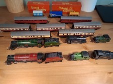 Triang gauge locomotives for sale  LEIGH