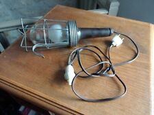 Ancienne lampe industrielle d'occasion  Audincourt