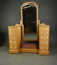 Victorian pine pedestal for sale Victorian pine pedestal for sale  CHELMSFORD