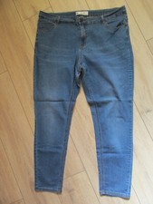 Jean taille kiabi d'occasion  Saint-Pal-de-Mons