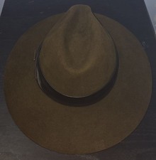 Chapéu de cowboy vintage Stetson The Gun Club estilo Indiana Jones 7 1/8  comprar usado Chapéu de cowboy vintage Stetson The Gun Club estilo Indiana Jones 7 1/8  comprar usado  Enviando para Brazil