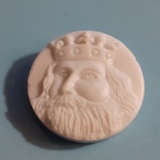 Feve medaillon roi d'occasion Feve medaillon roi d'occasion  Igny