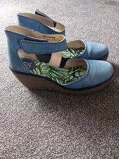 Used ladies fly for sale  LEEDS