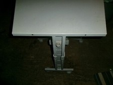 Bureau table métal d'occasion  Ceaucé
