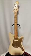 Fender musicmaster chitarra usato  Spedire a Italy
