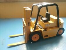 Caterpillar v80d nzg d'occasion  Porcelette