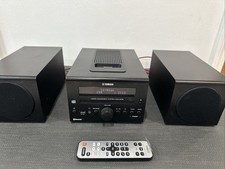 Sistema de microcomponentes Yamaha MCR-B142 Bluetooth/CD/Rádio/USB preto com controle remoto comprar usado  Enviando para Brazil