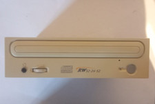 Optical dvd rom usato  Bologna