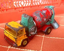 Matchbox camion boule d'occasion  La Châtaigneraie