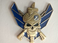 Insigne métallique air d'occasion  Lisieux