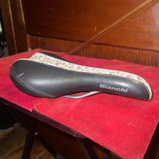 Bianchi velo saddle d'occasion  Expédié en Belgium