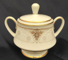 Sucrier porcelaine noritake d'occasion  Nantes-