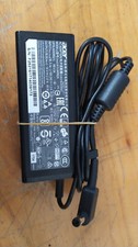 Alimentatore per notebook usato  Santa Marinella