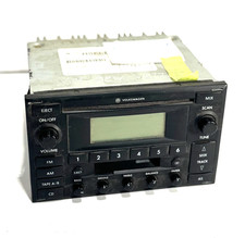Usado, 1999-2005 VW MK4 JETTA GOLF FÁBRICA FABRICANTE DE EQUIPAMENTO ORIGINAL RÁDIO AM/FM DUPLO DIN FUNCIONANDO FABRICANTE DE EQUIPAMENTO ORIGINAL comprar usado Usado, 1999-2005 VW MK4 JETTA GOLF FÁBRICA FABRICANTE DE EQUIPAMENTO ORIGINAL RÁDIO AM/FM DUPLO DIN FUNCIONANDO FABRICANTE DE EQUIPAMENTO ORIGINAL comprar usado  Enviando para Brazil