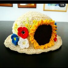 Cappellino con girasole usato  Genova