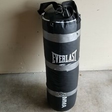 Saco de pancadas EVERLAST 4O libras boxe MMA crossfit exercícios de treino autodefesa  comprar usado  Enviando para Brazil