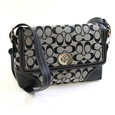 Bolsa de ombro Coach Signature usada F13066 em lona cinza e preta e comprar usado  Enviando para Brazil